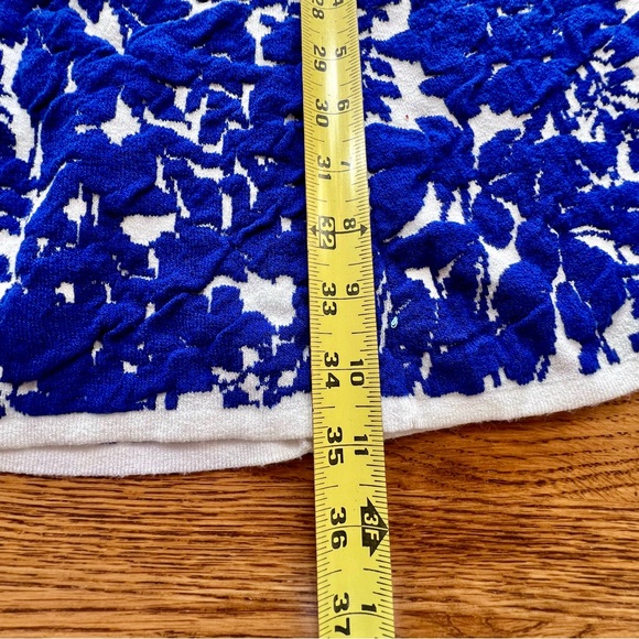 ⭐️ Ann Taylor Blue & White Textured Knit Swing Dress XSP Extra Small Petite - Picture 14 of 16
